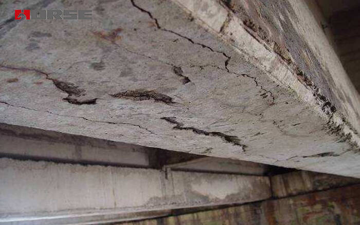 Reinforcement Rusting with Cracks Reinforcement Rusting with Cracks