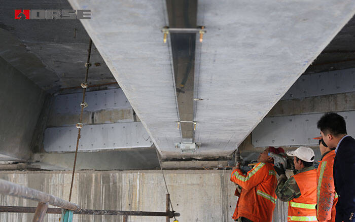 Prestressed carbon fiber plate for bridge reinforcement Prestressed carbon fiber plate for bridge reinforcement