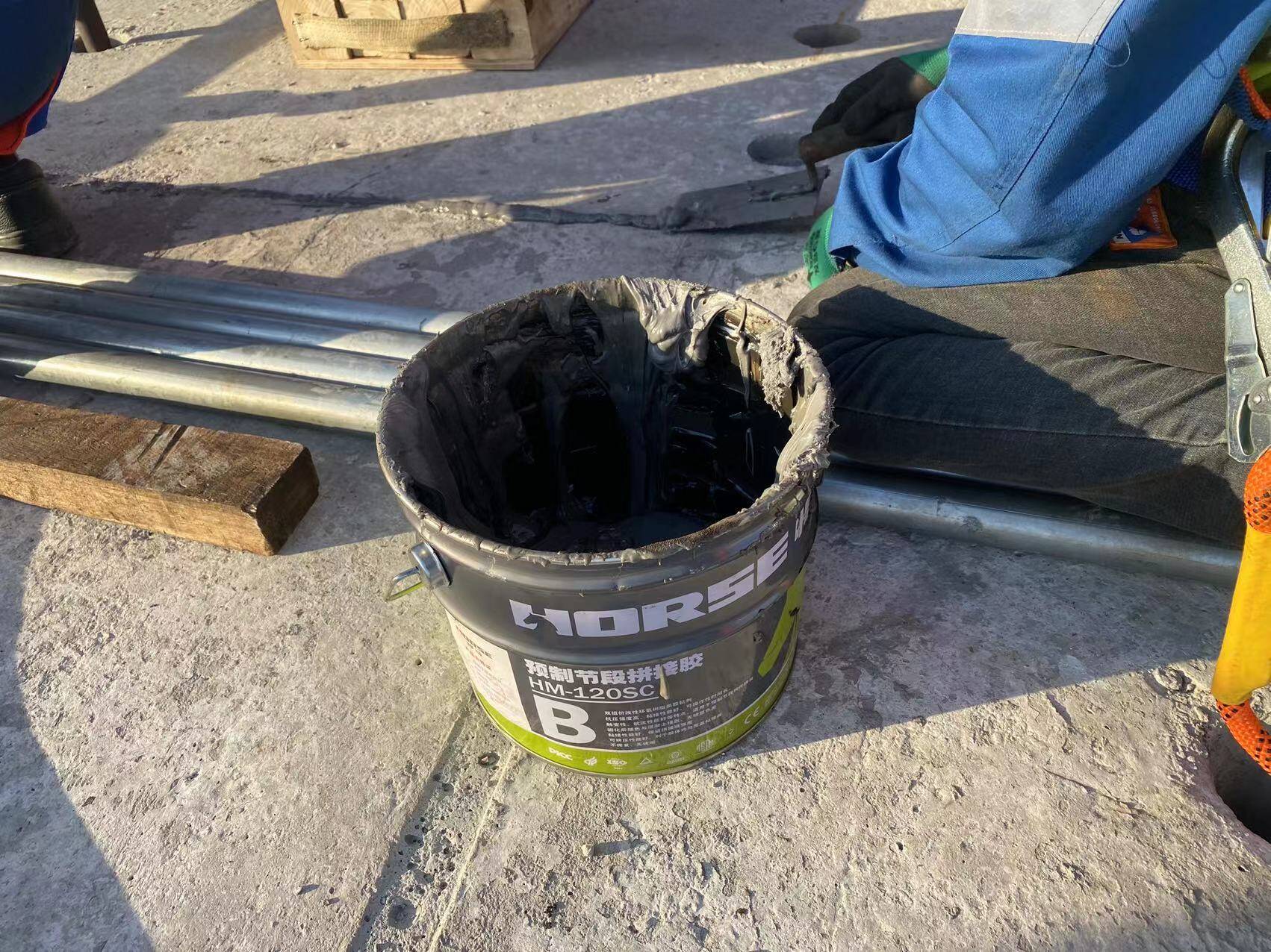Segmental Bridge Adhesive Segmental Bridge Adhesive