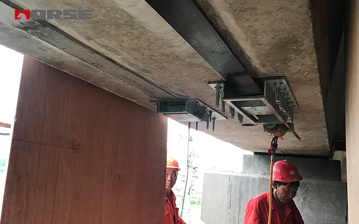 1697091485666406.jpg Prestressed CFRP laminate 11.jpg