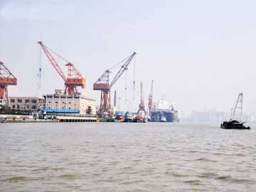 Reinforcement of Shanghai Watergate Wharf